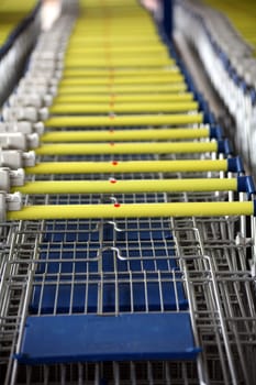 Shopping trolley