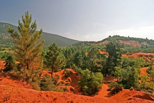 Ockerlandschaft bei Rustrel, Provence