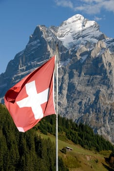 Tourism is one of the most important sectors of the Swiss economy and a major employer. Public transport in Switzerland takes guests practically everywhere. Do you want to aim high? Then you can,for example,with the Jung