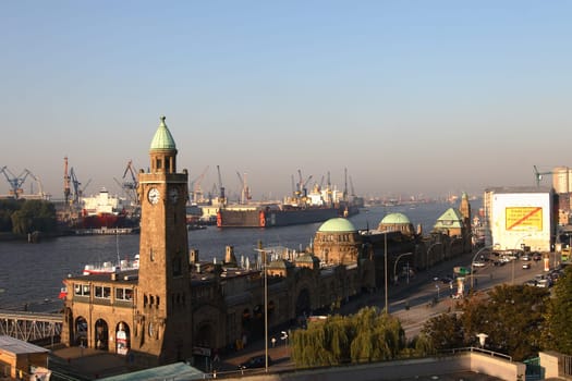 Landungsbrücken Hamburg
