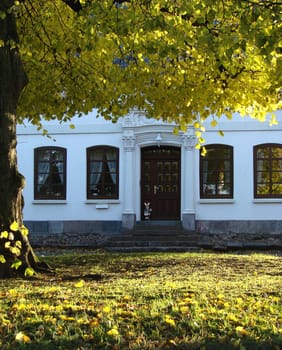 autumnal farmhouse