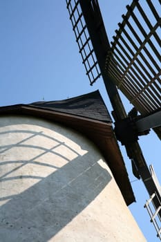 Mill Detail