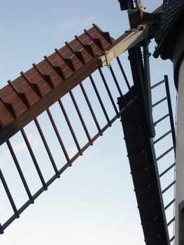 MILL WINGS