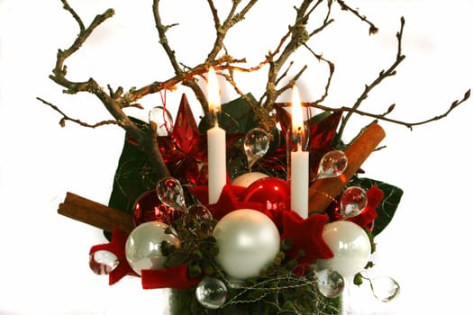 Advent decoration red with ivy