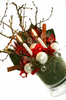 Advent decoration red with ivy