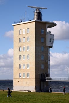 Radar tower