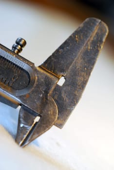 Calliper