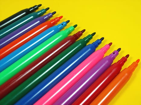 Felt-tip pen