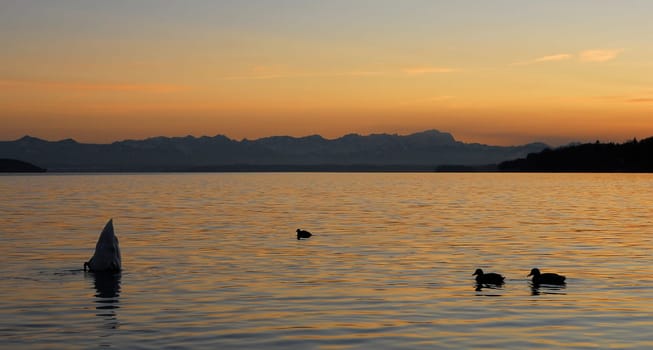 ... on Lake Starnberg...