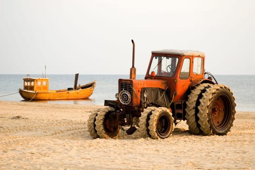 Beach tractor
