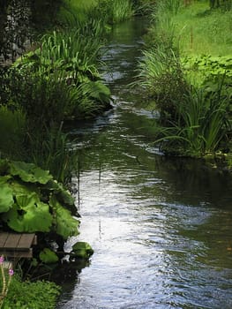 "Streams are perennial channels,i.e. small rivers that constantly carry water."""