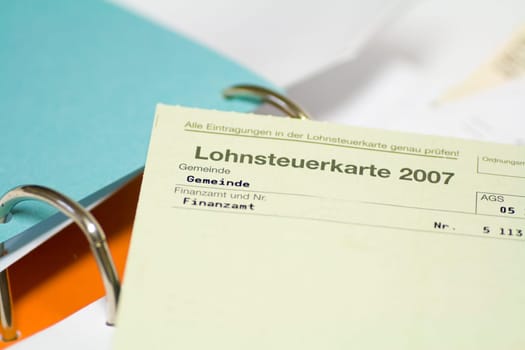 Income tax card