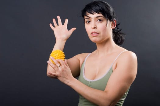 Olivera with yellow ball