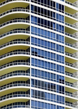 I was fascinated by the repetition from floor to floor. Furthermore,the order on the balconies caught my eye.