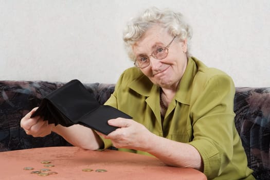 Pensioner with an empty wallet