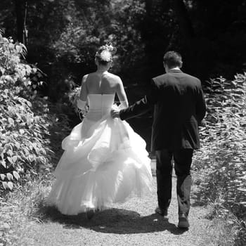 Newlyweds from behind sw