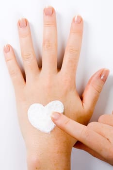 Cream heart