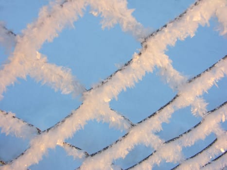 SNOW FENCE,ICY CHAIN-LINK FENCE