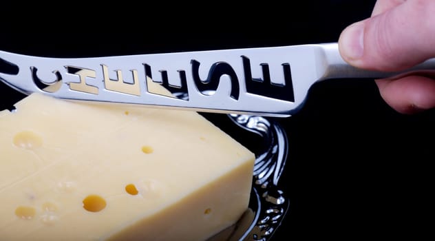 Cut the cheese
