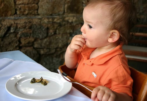 The smallest children's plate in the world...:-)