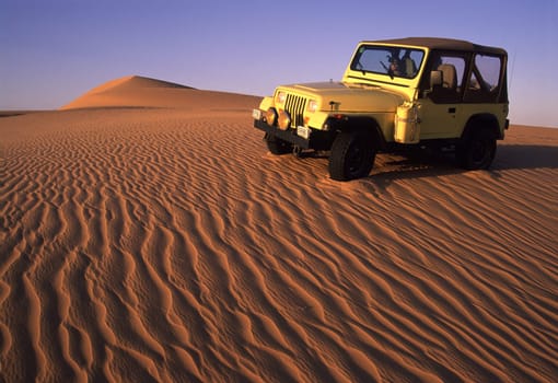 The Rub Al Khali Desert,also known as the Empty Quarter,is the largest desert in the world and covers the Arabian Peninsula. Most of it is located in Saudi Arabia.