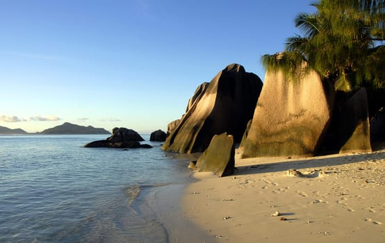 ANSE SOURCE D'ARGENT