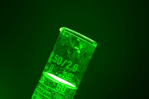 Measuring cylinder illuminated