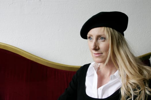 Blonde woman with beret