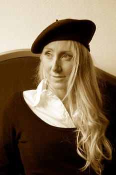 Blonde woman with beret