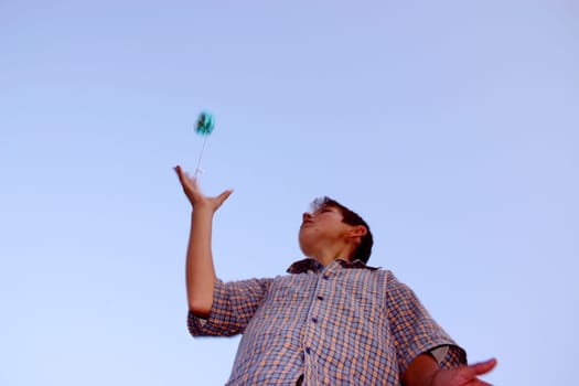 Yo-yo game,boy