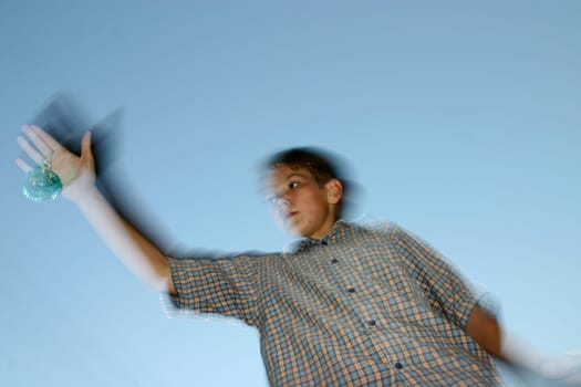Yo-yo game,boy