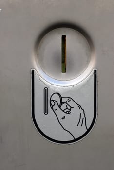 Coin slot