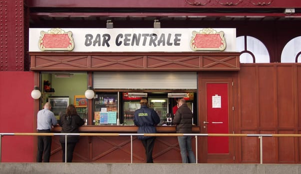 Bar Central