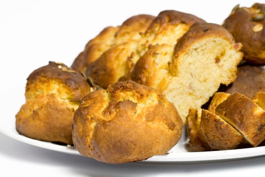 Pastries made from curd-oil dough