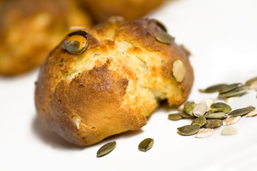 Pastries made from curd-oil dough