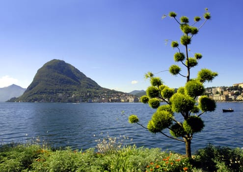 Monte San Salvatore rises majestically into the sky of Lugano and offers an incomparable view of Lake Lugano,the plain of Lombardy and the impressive chains of peaks of the Swiss and Savoy Alps. From the roof of the church you can enjoy a