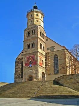 The landmark of the city of Schwäbisch Hall,the Protestant church of St. Michael was once a Romanesque cathedral. In the deed of consecration of St. Michael's Church from 1156,the old imperial and salt boiling town of Schwäbisch Hall is mentioned for the first time. Ouch