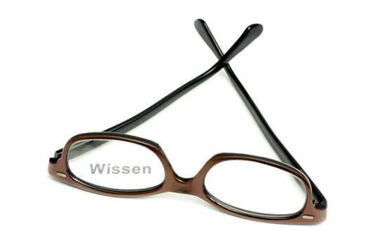 Glasses with lettering Wissen
