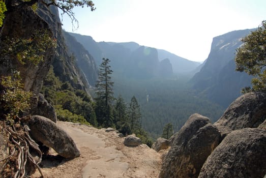 Yosemite National Park - Hiking Trail