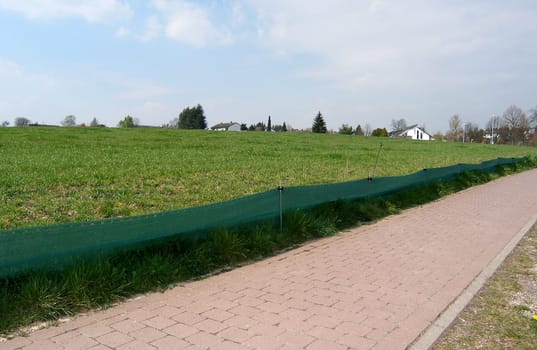 This toad protection fence was erected by the city of Vellmar. A lot of help with little effort!!