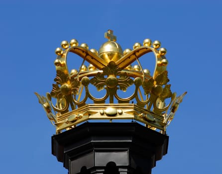 ... such crowns adorn the towers of the Thurn and Taxis Castle in Regensburg...