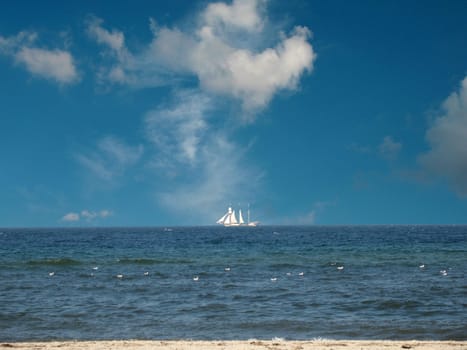 Sailing ship