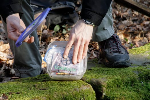 Geocaching - Cache with logbook