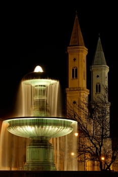 ... at Geschwister-Scholl-Platz in Munich-Schwabing...
