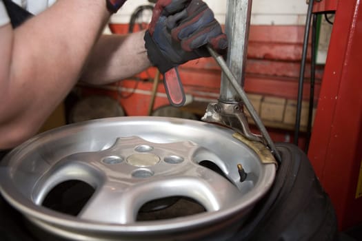 Pry off tires