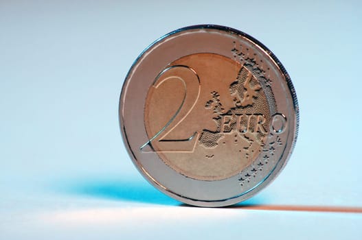 2 Euro coin photographed with blue light