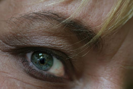 Eye