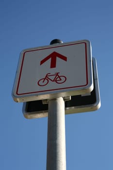 Cycle track