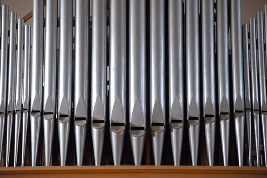Organ pipes