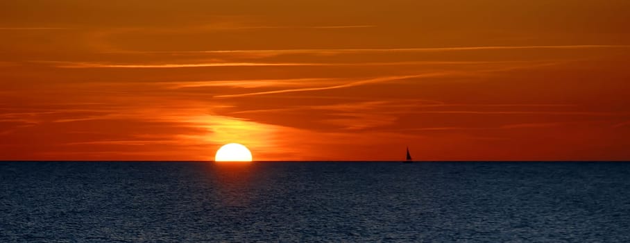 This has been the most beautiful sunset I have experienced so far. (I didn't change the color this time! Original)